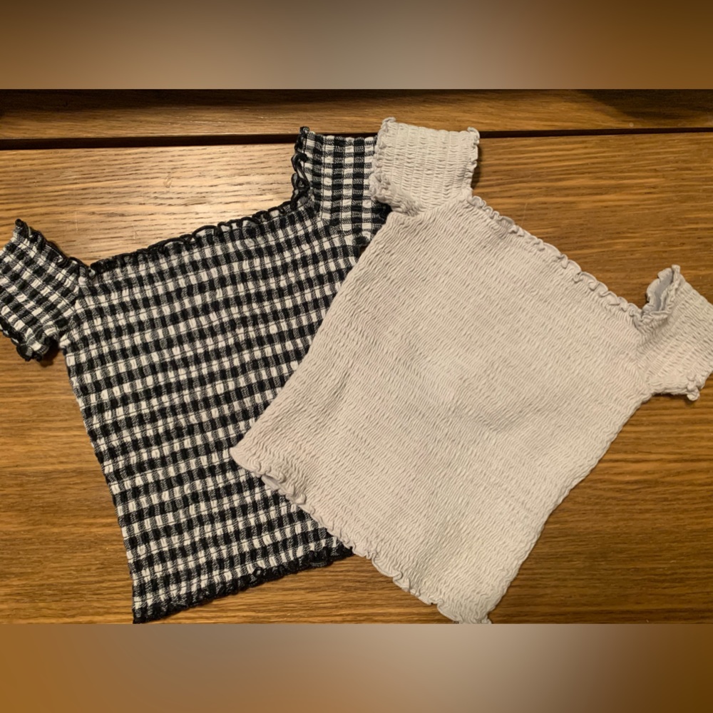 Hollister Black Checkered and Light Grey Stretchy Tube Top Cold Shoulder…